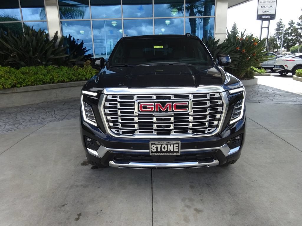 New 2026 GMC Yukon Denali AWD/4WD image 2