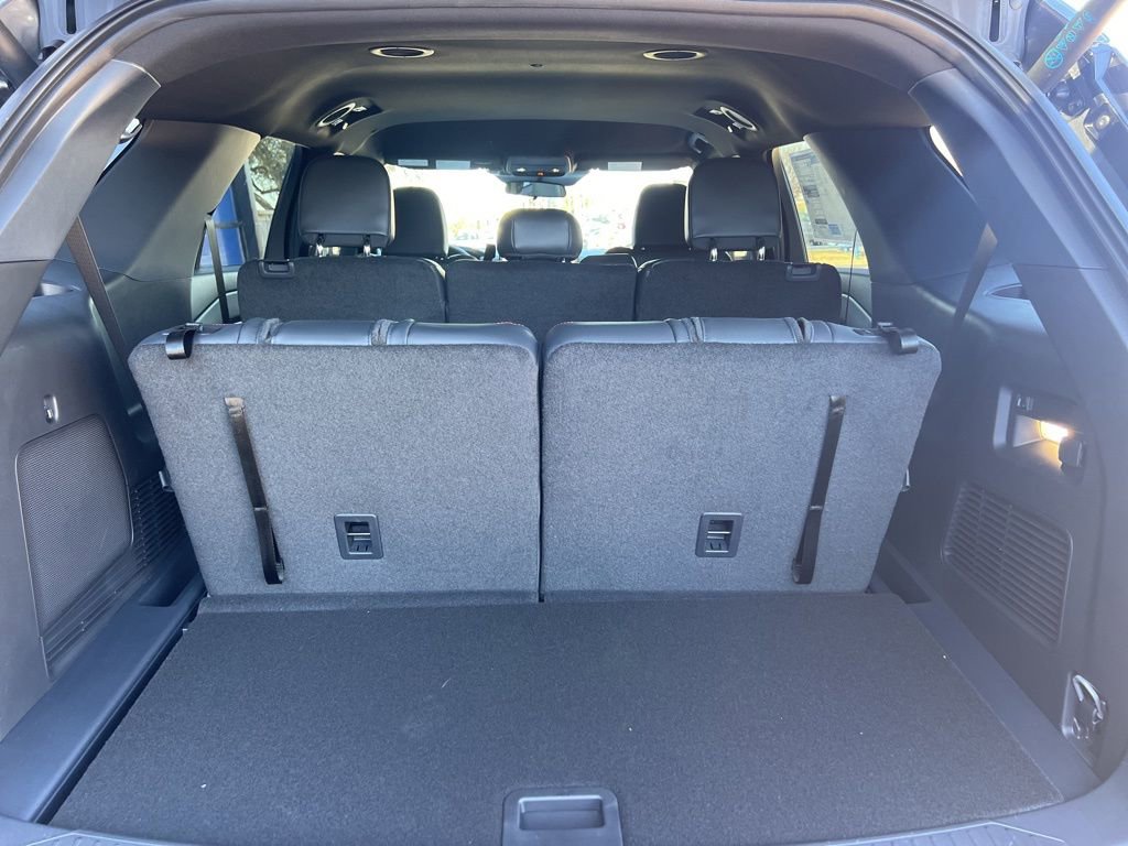 New 2026 Ford Explorer ST-Line image 9