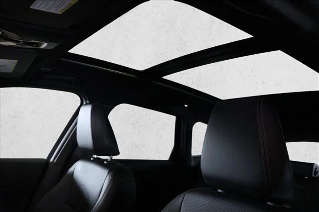 Certified 2025 BMW X1 xDrive28i w/ Premium Package image 17