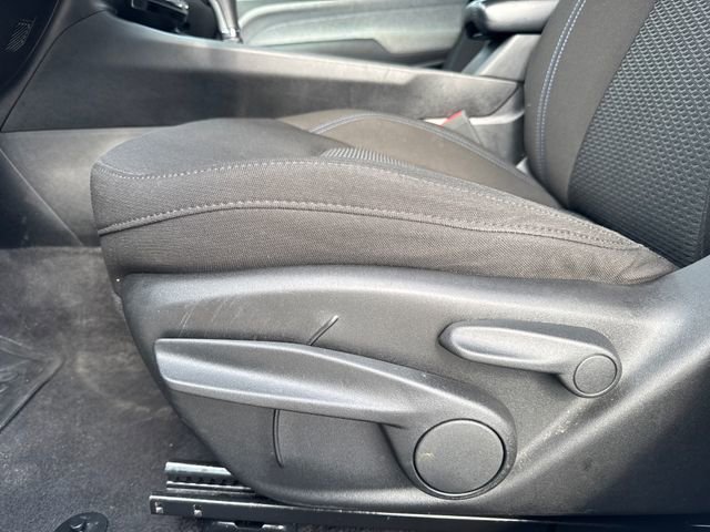 Used 2024 Jeep Compass Sport image 13