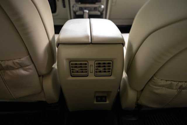 Used 2020 Lexus GX 460 AWD/4WD image 23