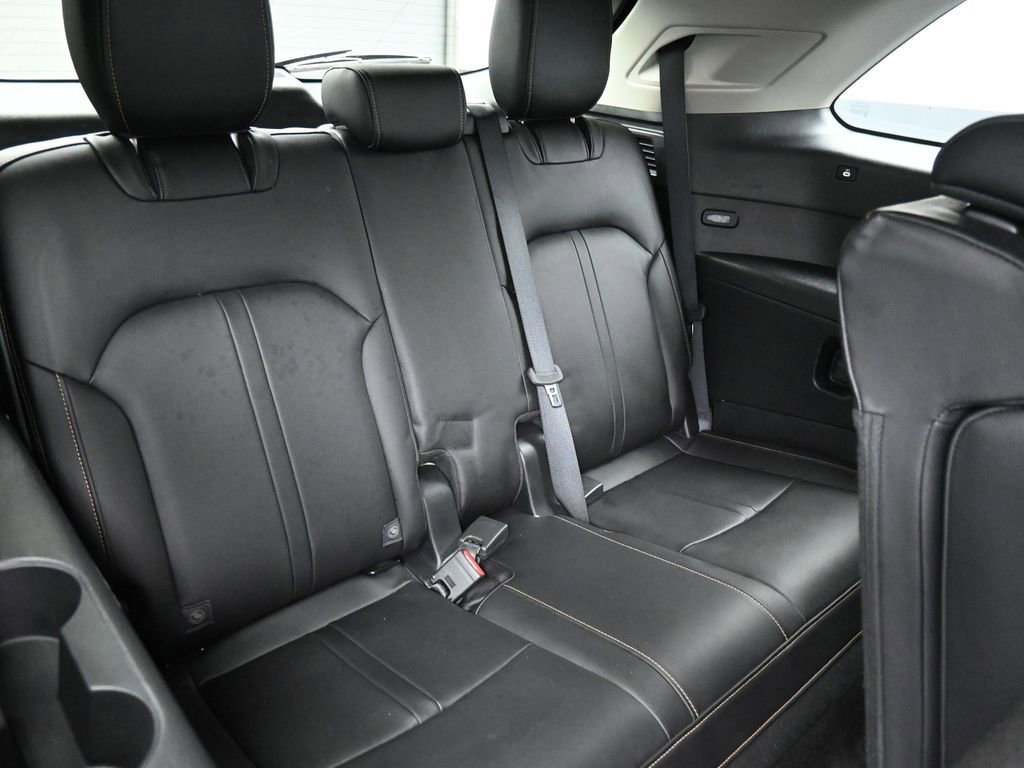 Used 2024 MAZDA CX-90 3.3 Turbo w/ Preferred Plus image 25