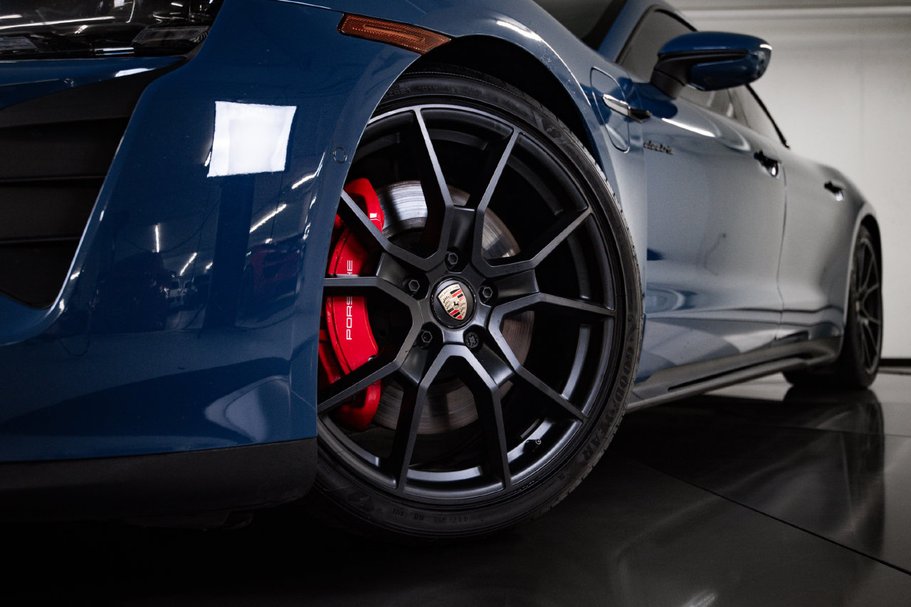 Certified 2023 Porsche Taycan GTS AWD/4WD image 12