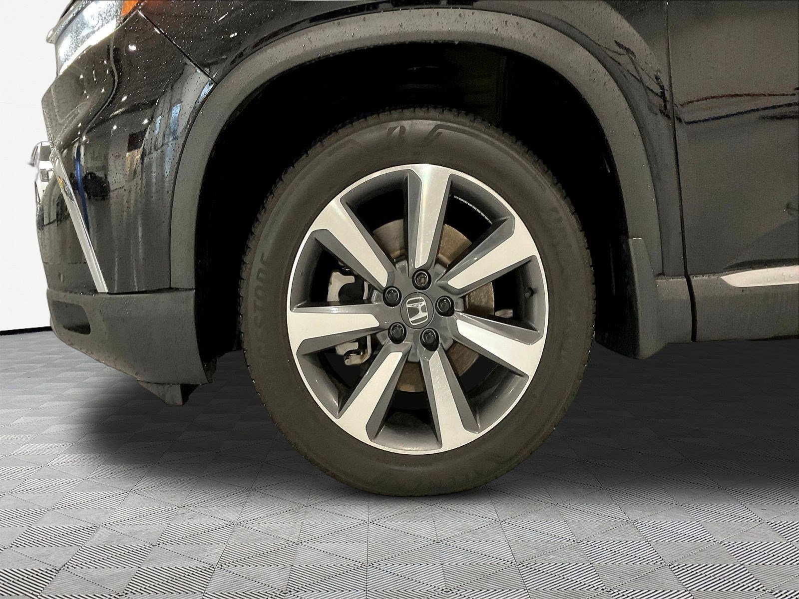 Used 2023 Honda Pilot Elite image 35