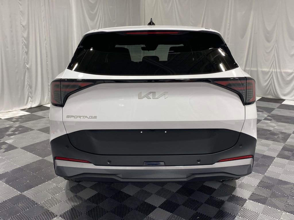 New 2026 Kia Sportage EX image 3