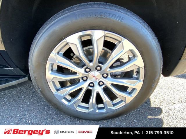 Certified 2024 GMC Yukon Denali image 37