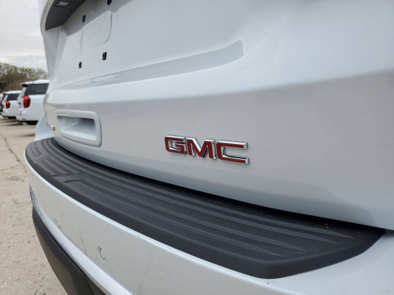 New 2026 GMC Yukon XL Denali w/ Sun & Power Step Package AWD/4WD image 7