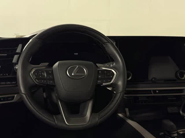 Used 2025 Lexus RX 350 Premium w/ Convenience Package FWD image 23