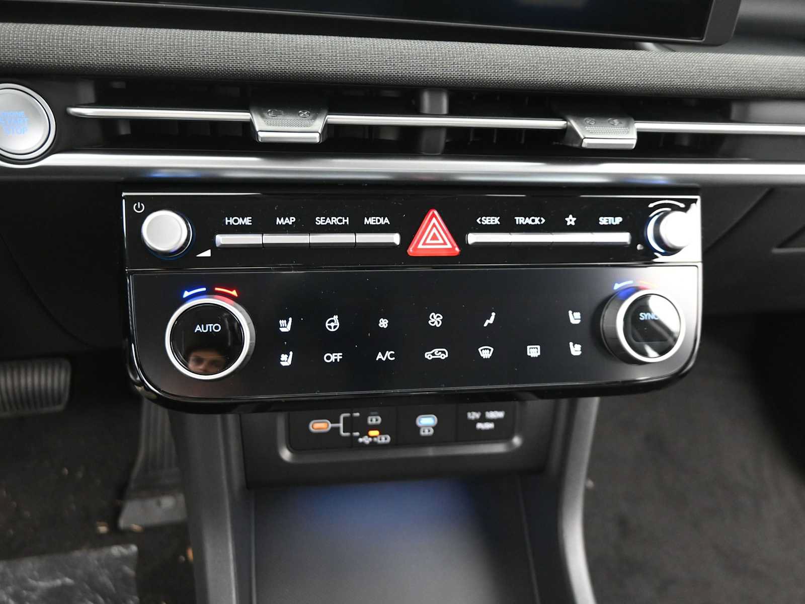 New 2026 Hyundai Tucson Limited AWD/4WD image 18