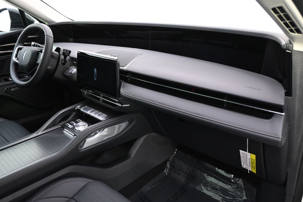 New 2026 Lincoln Nautilus Reserve w/ Jet Appearance Package AWD/4WD image 15