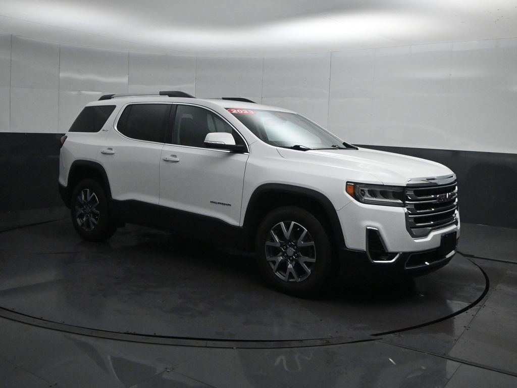 Used 2023 GMC Acadia SLT image 4