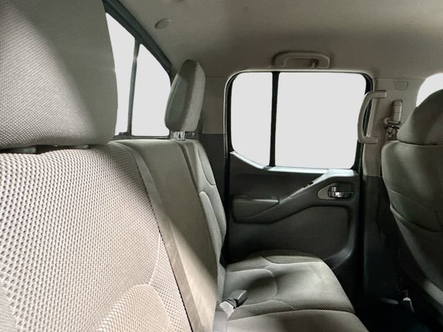 Used 2019 Nissan Frontier SV image 25