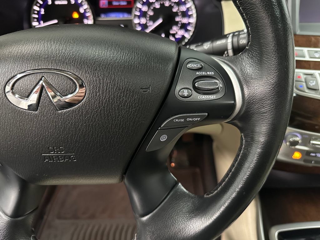 Used 2018 INFINITI QX60 Luxe w/ Deluxe Technology Package AWD/4WD image 16