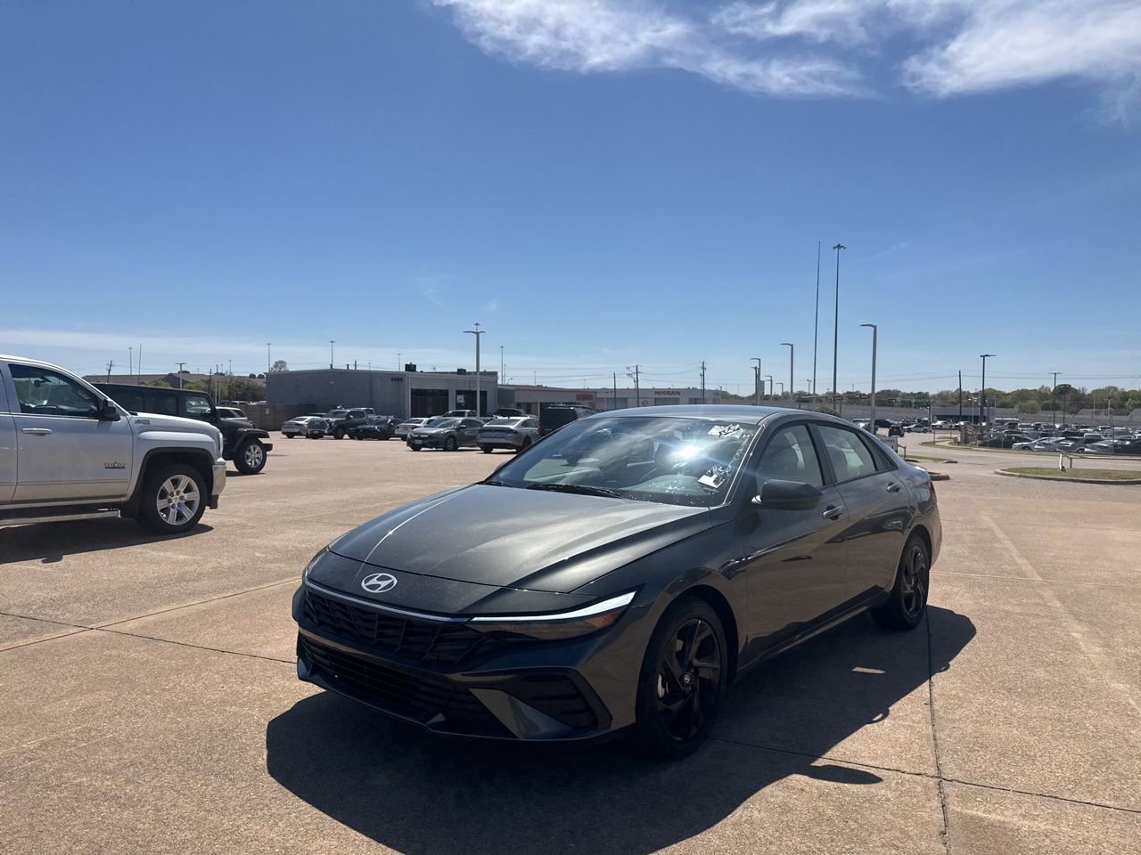 Used 2026 Hyundai Elantra Sport image 8