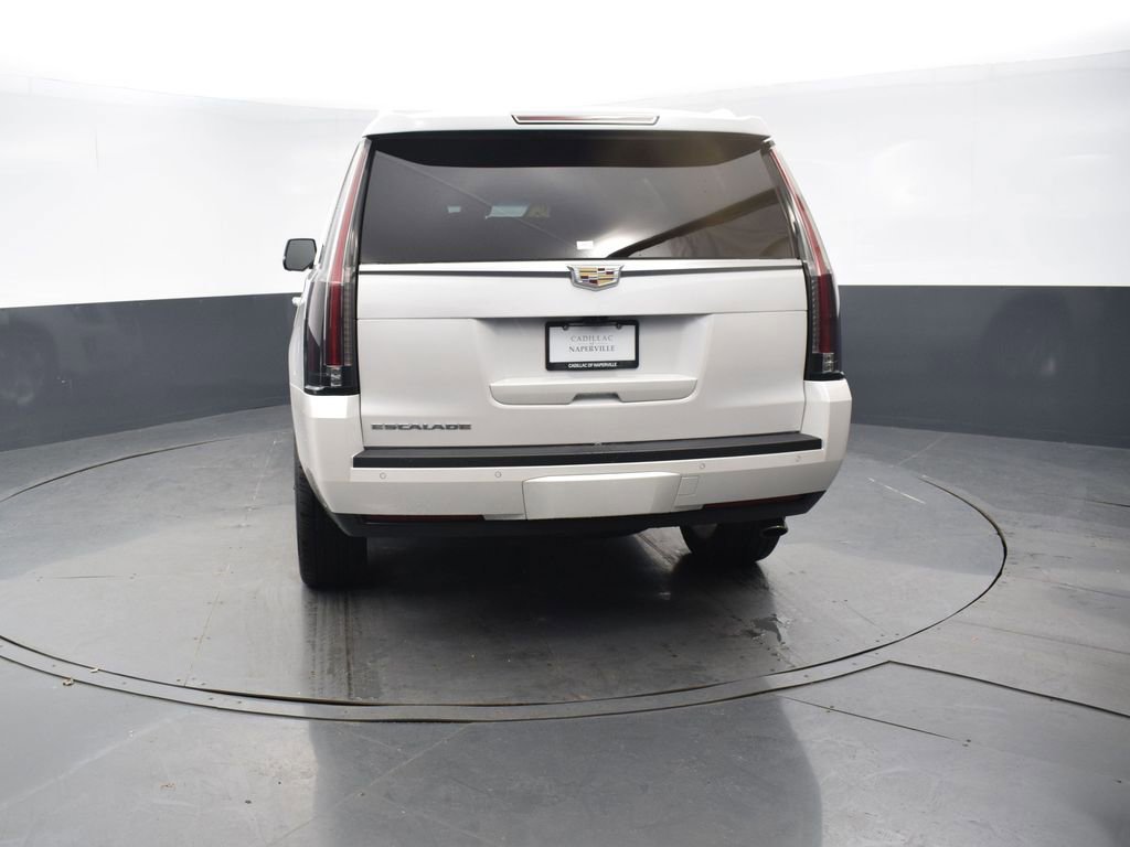 Used 2019 Cadillac Escalade Platinum image 5