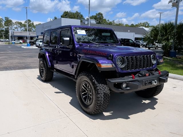 Used 2026 Jeep Wrangler Unlimited Rubicon AWD/4WD image 2