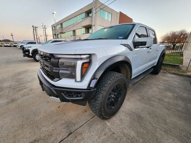 Used 2025 Ford F150 Raptor image 3