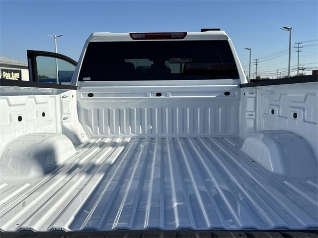New 2026 GMC Sierra 2500 SLE image 10