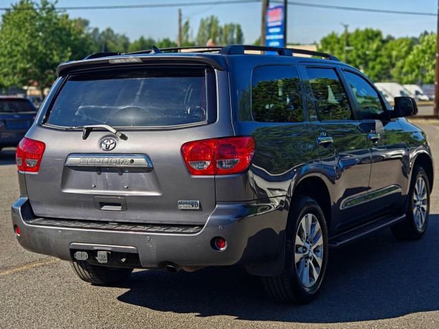 Used 2014 Toyota Sequoia Limited AWD/4WD image 9