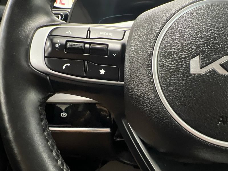 Used 2023 Kia Sportage EX AWD/4WD image 21