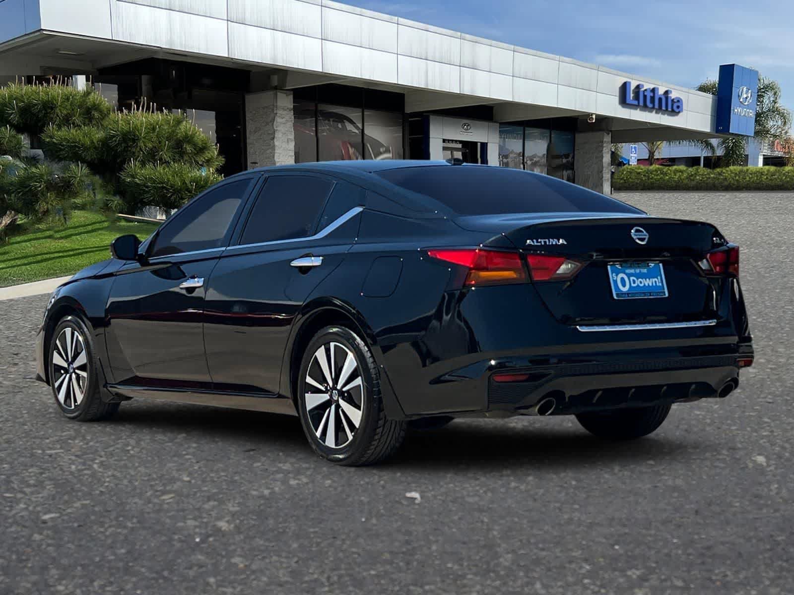 Used 2021 Nissan Altima 2.5 SL FWD image 7