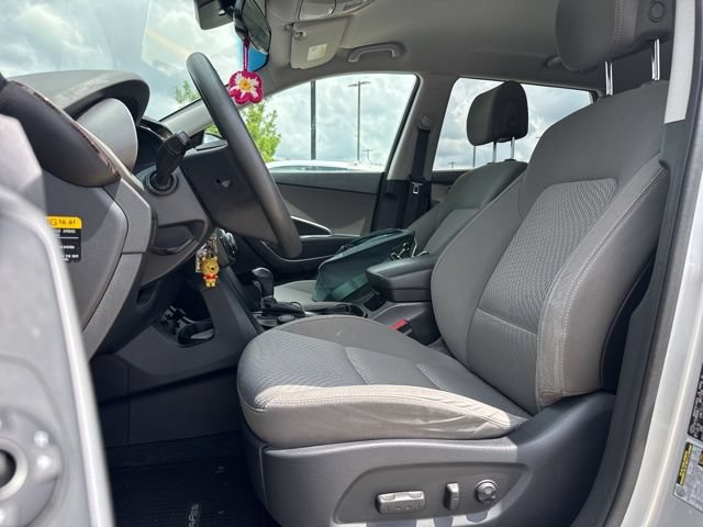 Used 2019 Hyundai Santa Fe XL SE FWD image 12