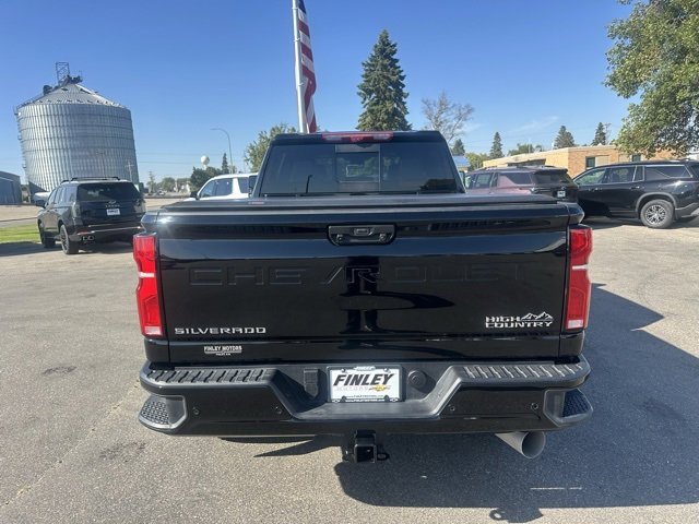 Certified 2025 Chevrolet Silverado 2500 High Country w/ Technology Package image 6
