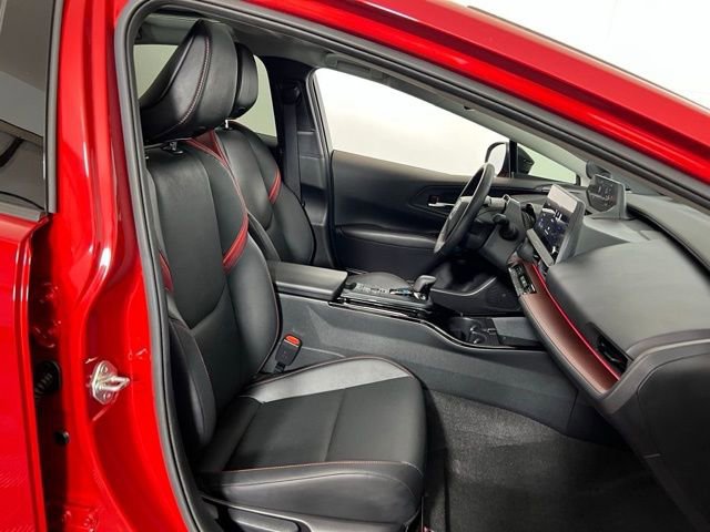 Used 2024 Toyota Prius Prime Premium image 24