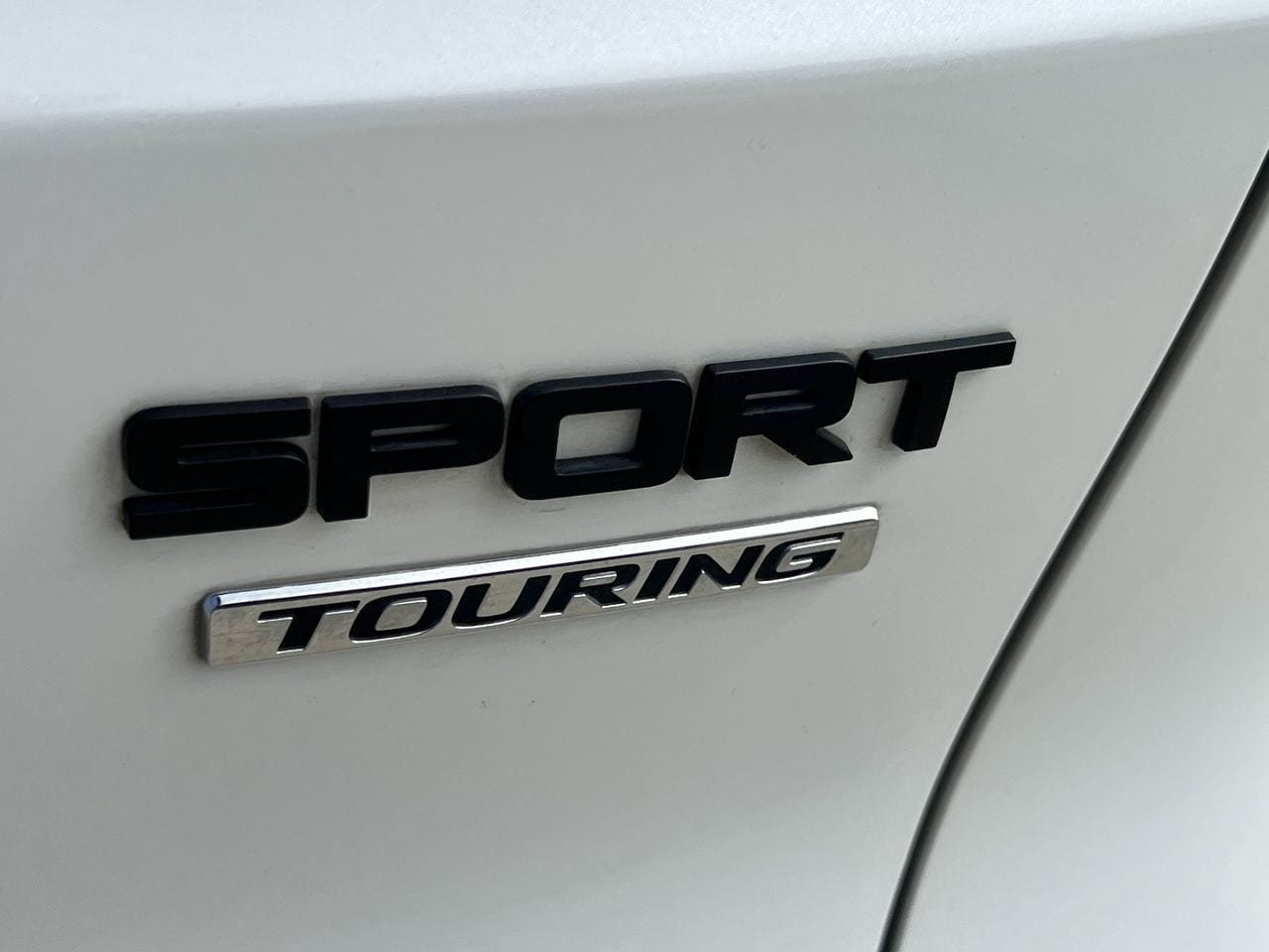 Used 2025 Honda CR-V Sport Touring image 6