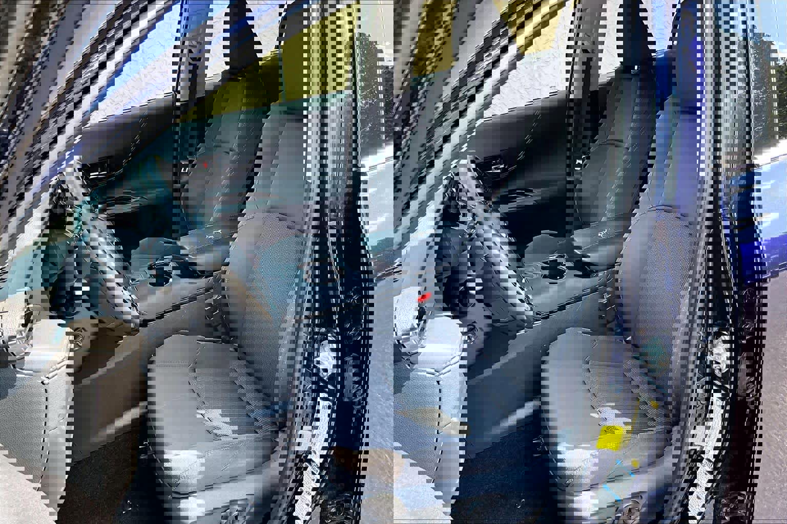 Certified 2021 Toyota Venza LE AWD/4WD image 8