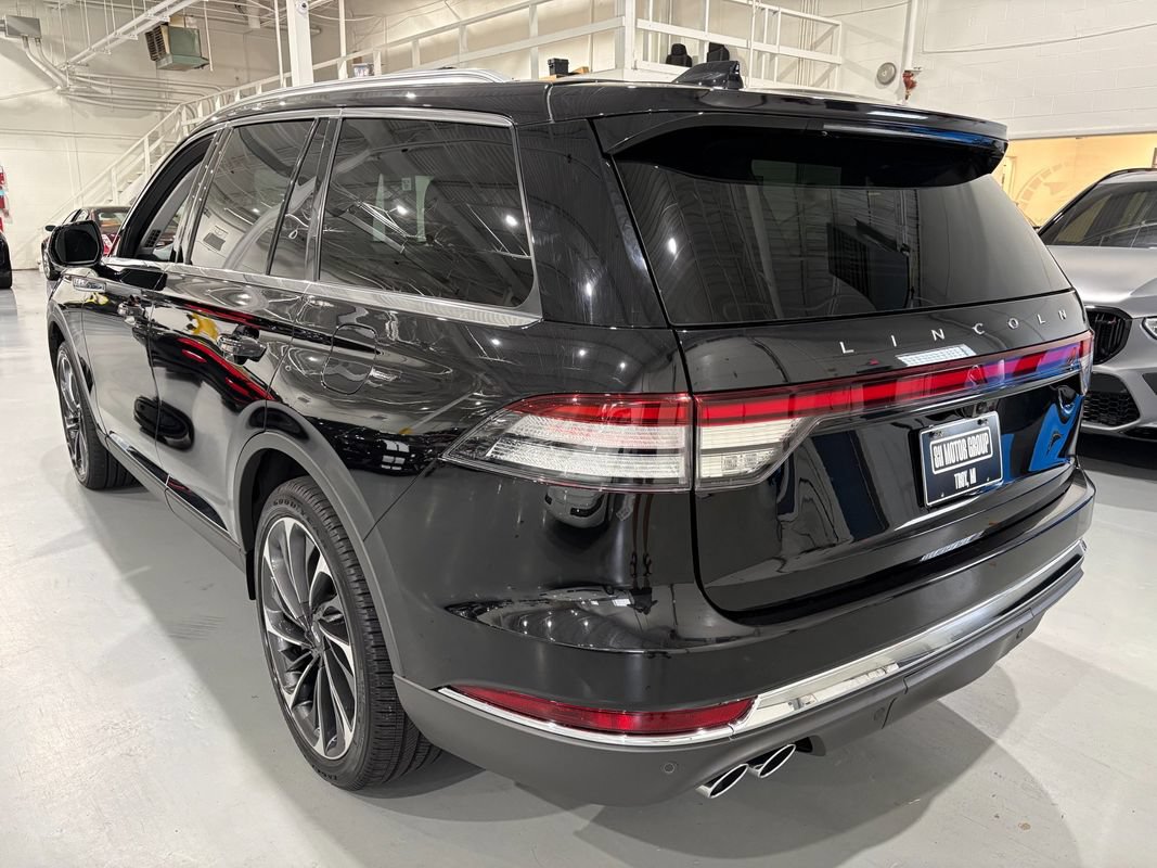 Used 2025 Lincoln Aviator Reserve w/ Illumination Package AWD/4WD image 5