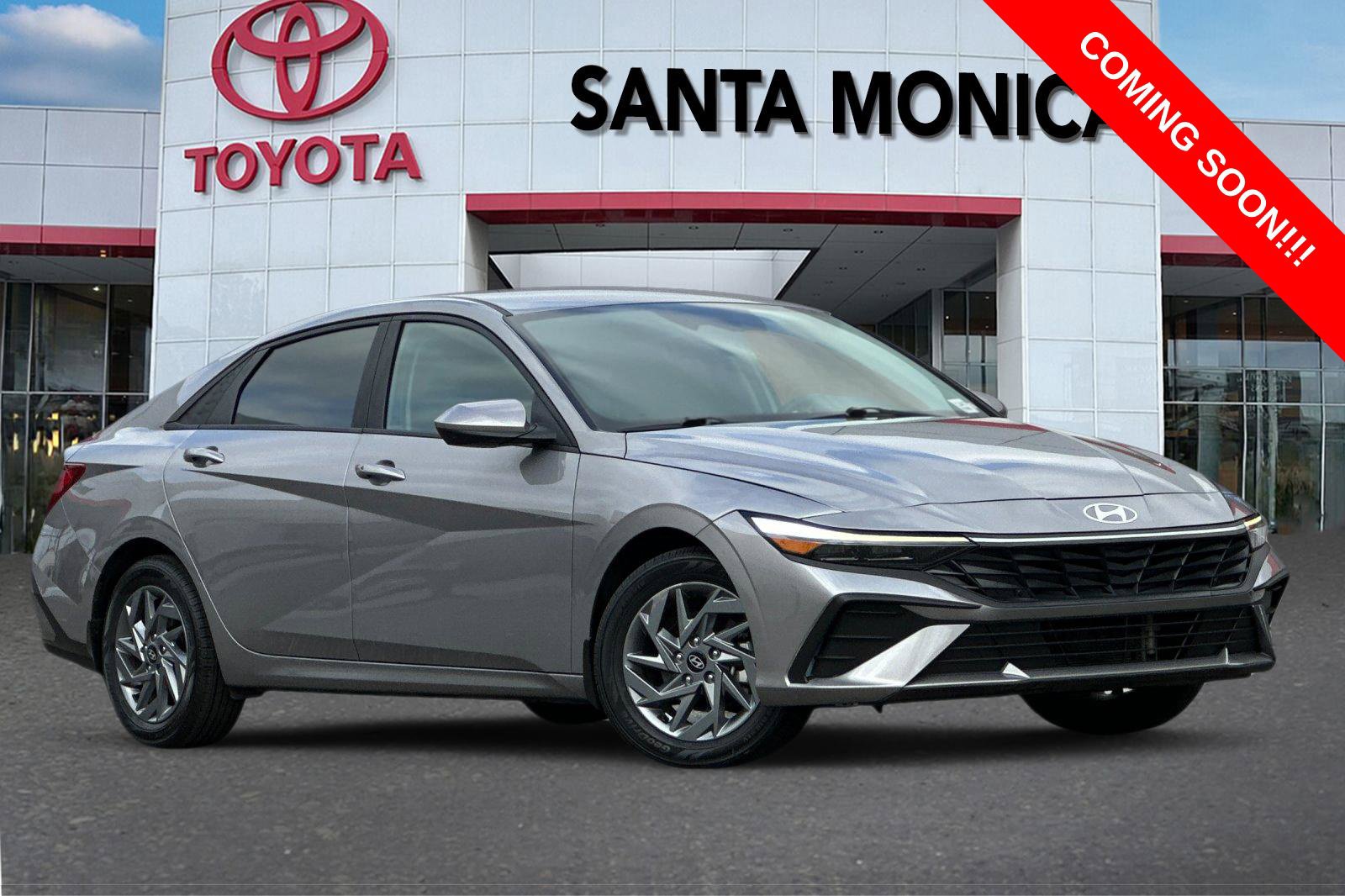 Used 2025 Hyundai Elantra Hybrid FWD image 1