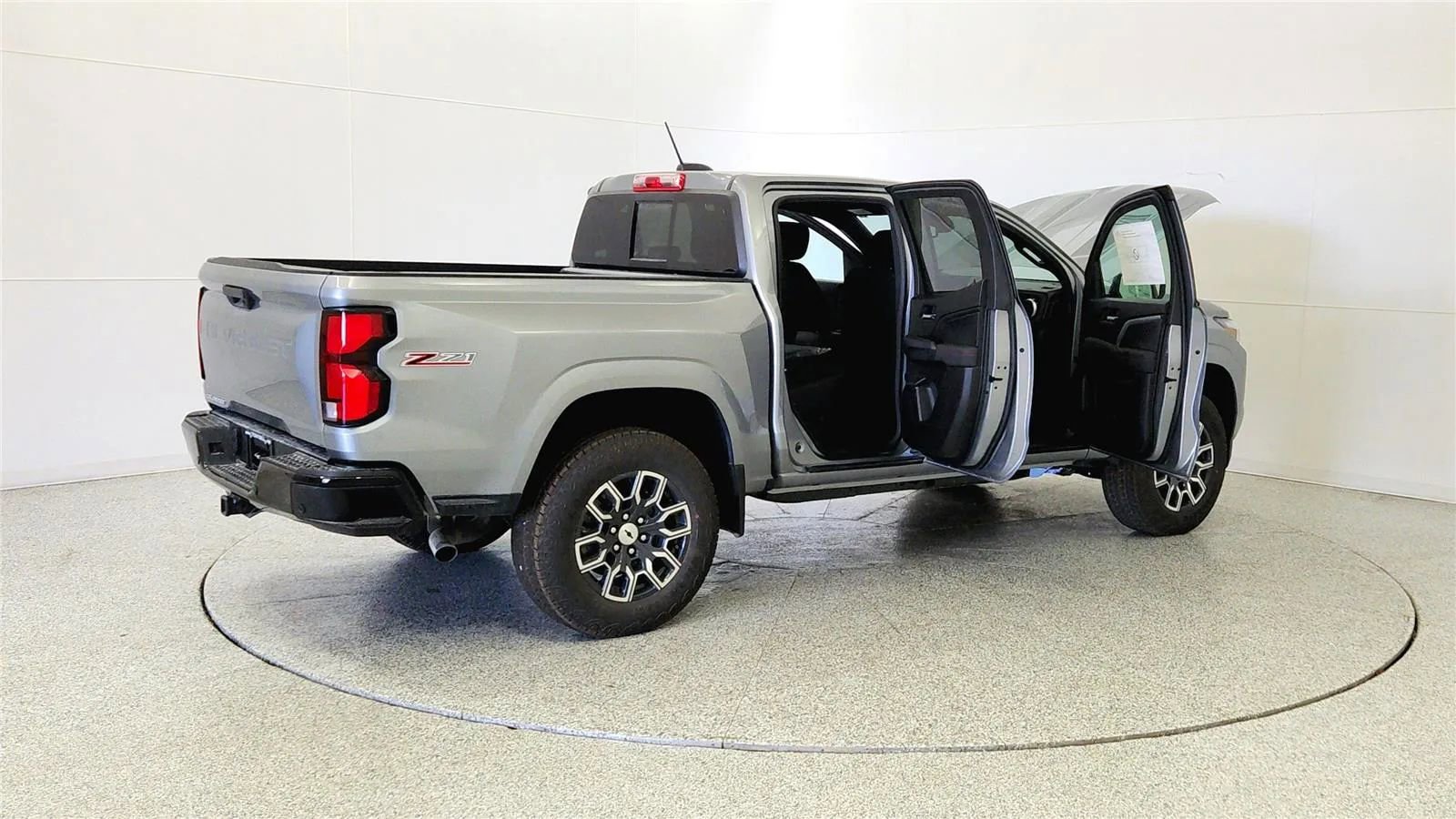 New 2026 Chevrolet Colorado Z71 w/ Technology Package AWD/4WD image 12