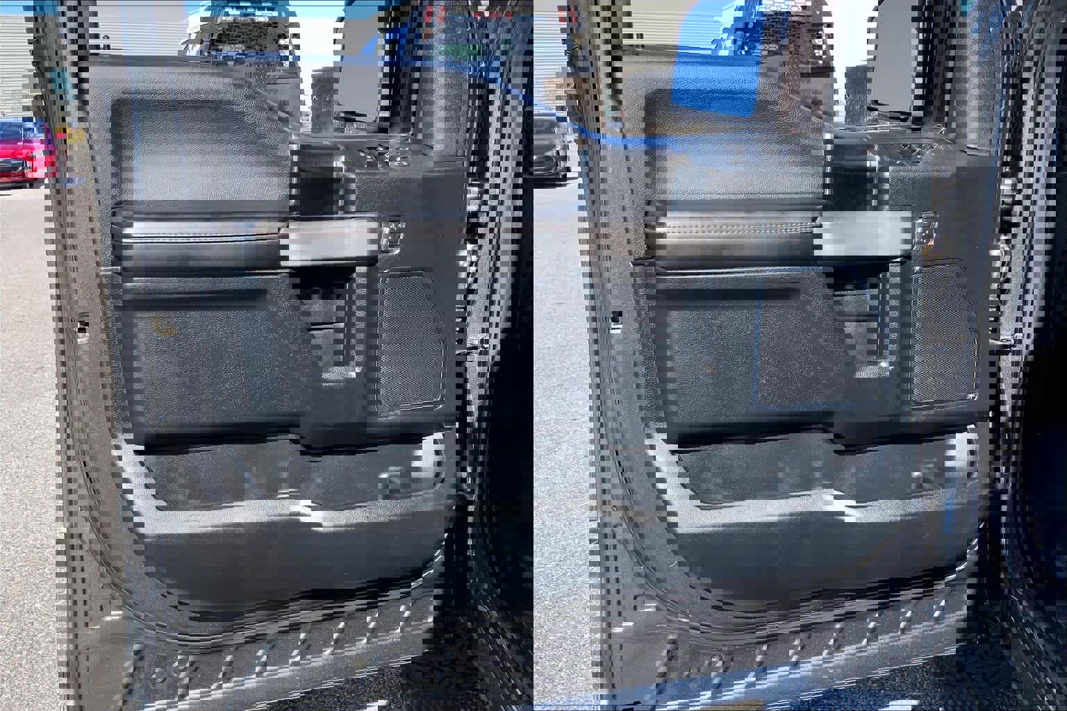 Used 2019 Ford F150 Platinum w/ Equipment Group 701A Luxury image 21