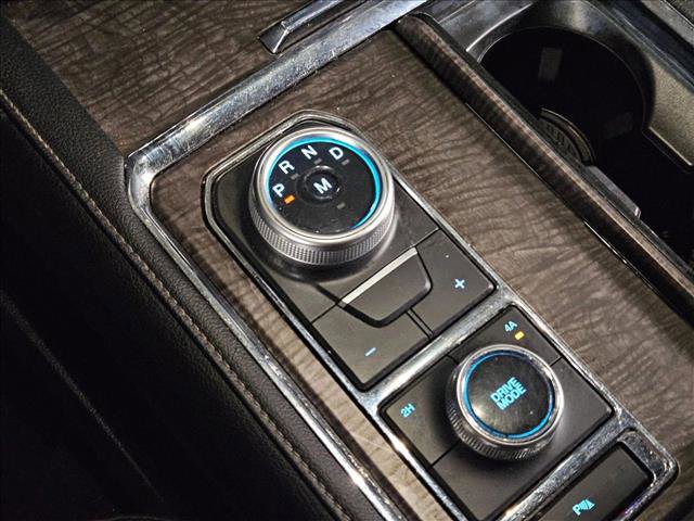 Used 2021 Ford Expedition Max Limited image 11