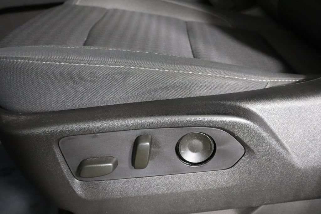 Used 2021 Chevrolet Tahoe LS AWD/4WD image 23