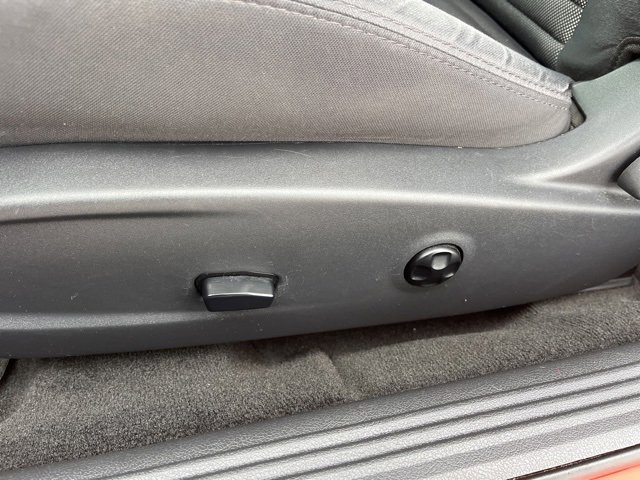 Used 2013 Dodge Challenger R/T w/ Electronics Convenience Group image 13