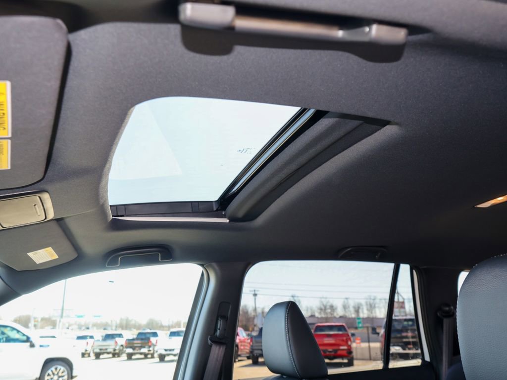 Used 2023 Honda Passport EX-L image 8