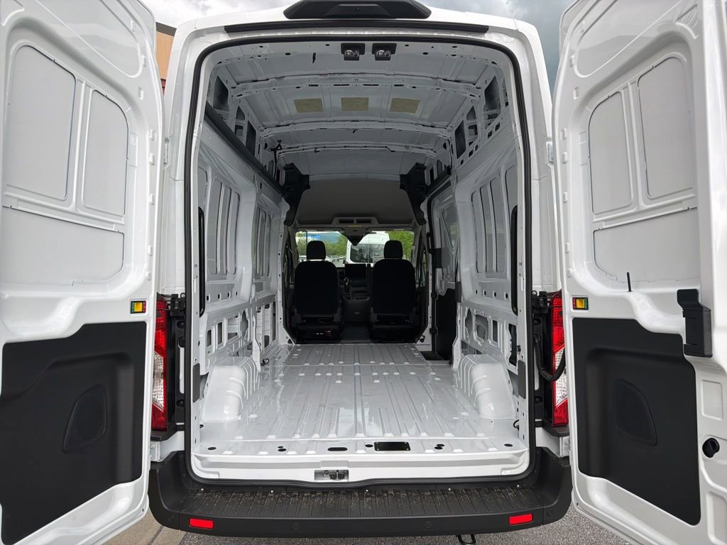 New 2026 Ford Transit 350 148 High Roof AWD image 19