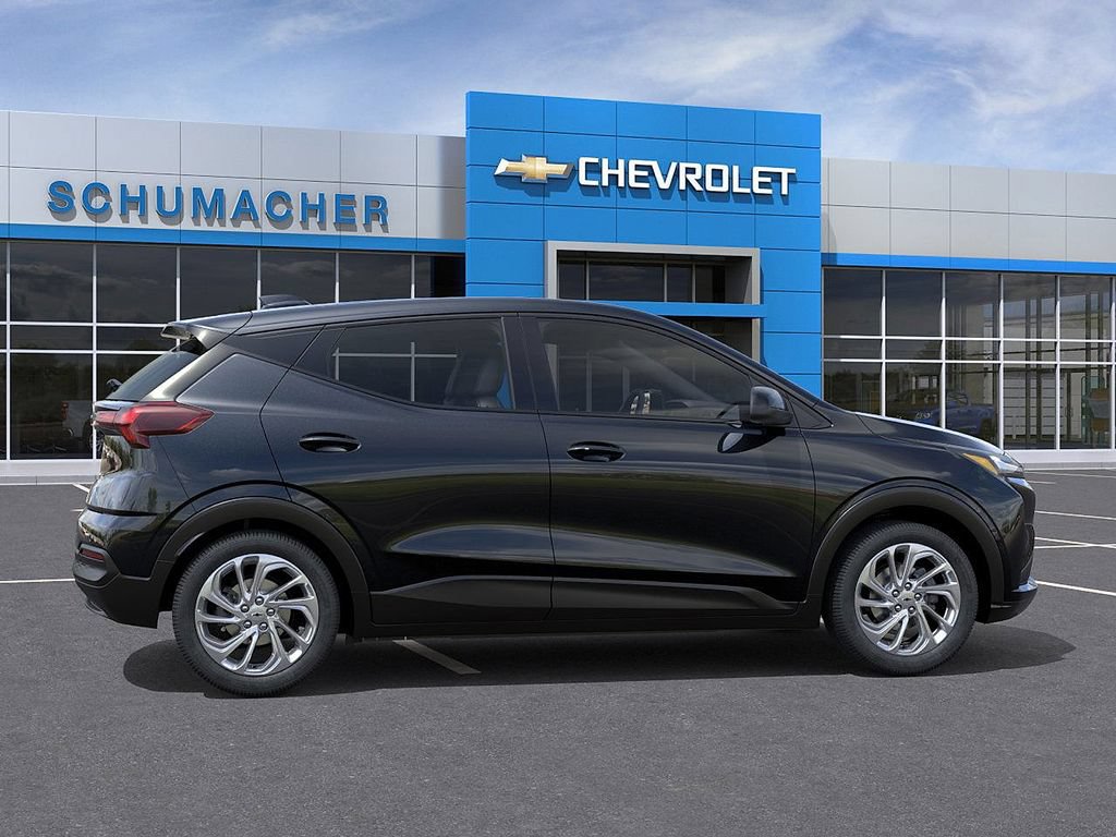 New 2027 Chevrolet Bolt LT w/ Comfort Package FWD image 5