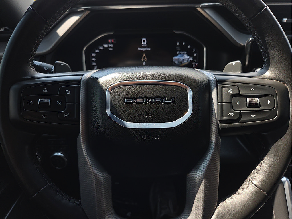 Used 2025 GMC Sierra 1500 Denali AWD/4WD image 19