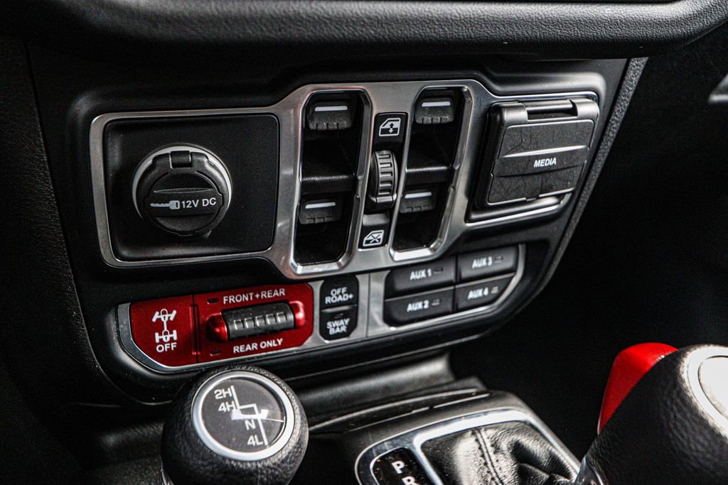 Used 2024 Jeep Wrangler Unlimited Rubicon image 37