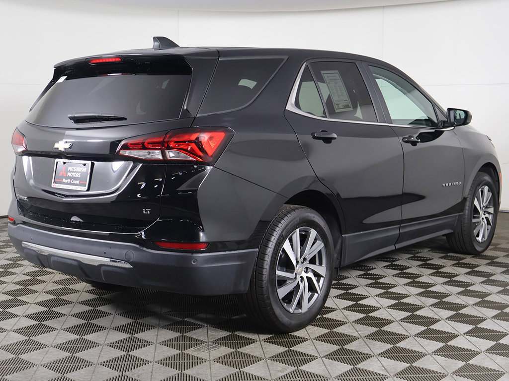 Used 2024 Chevrolet Equinox LT w/ LPO, Floor Liner Package FWD image 9