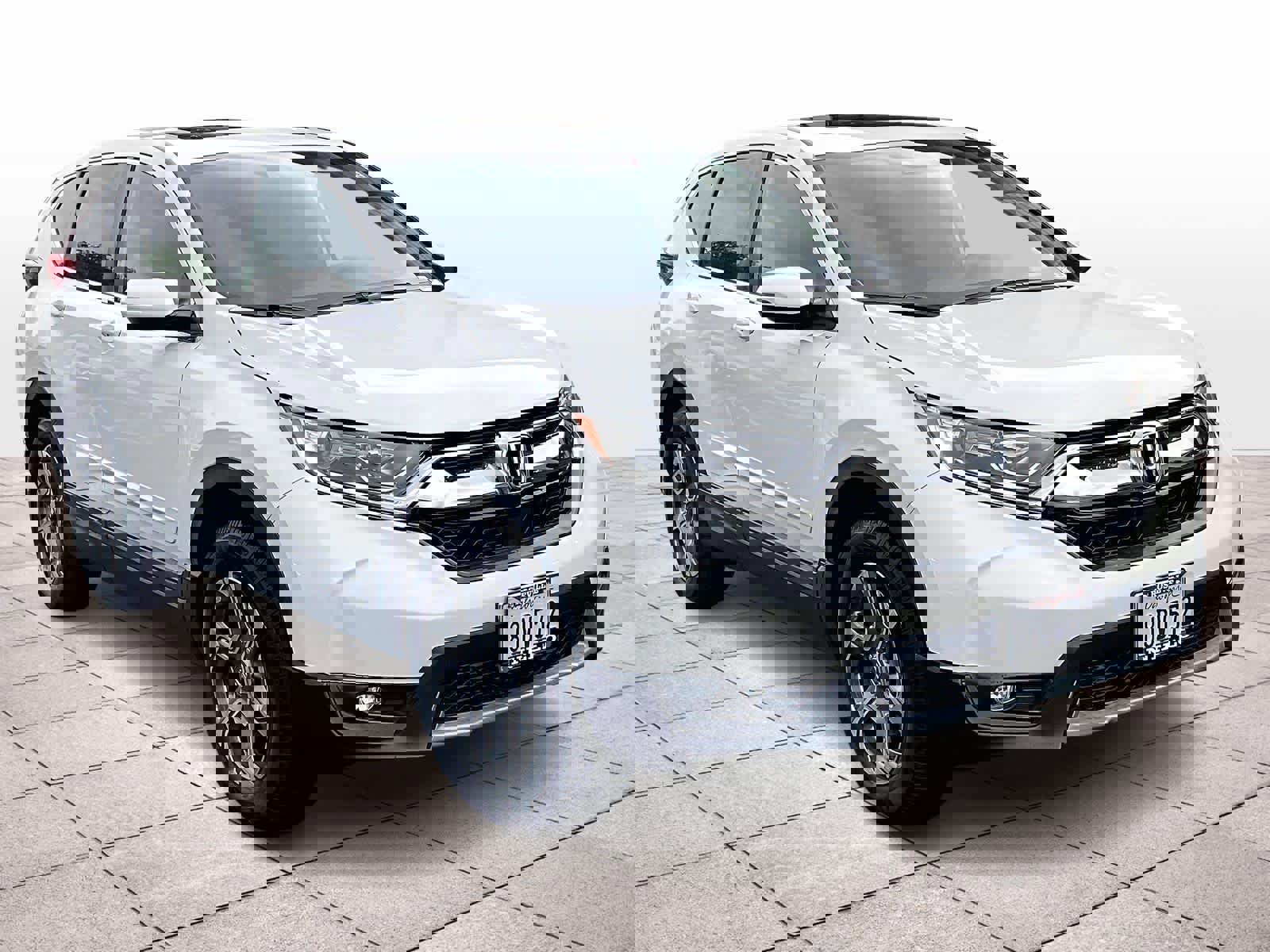 Used 2018 Honda CR-V EX image 2