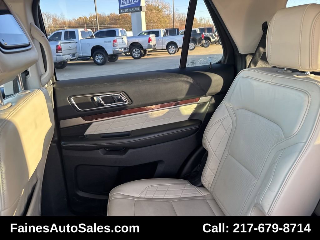 Used 2019 Ford Explorer Platinum image 46