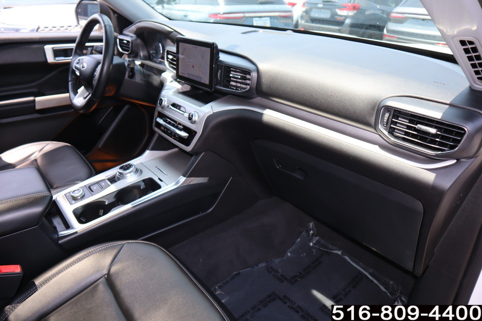 Used 2022 Ford Explorer XLT w/ Equipment Group 202A AWD/4WD image 24
