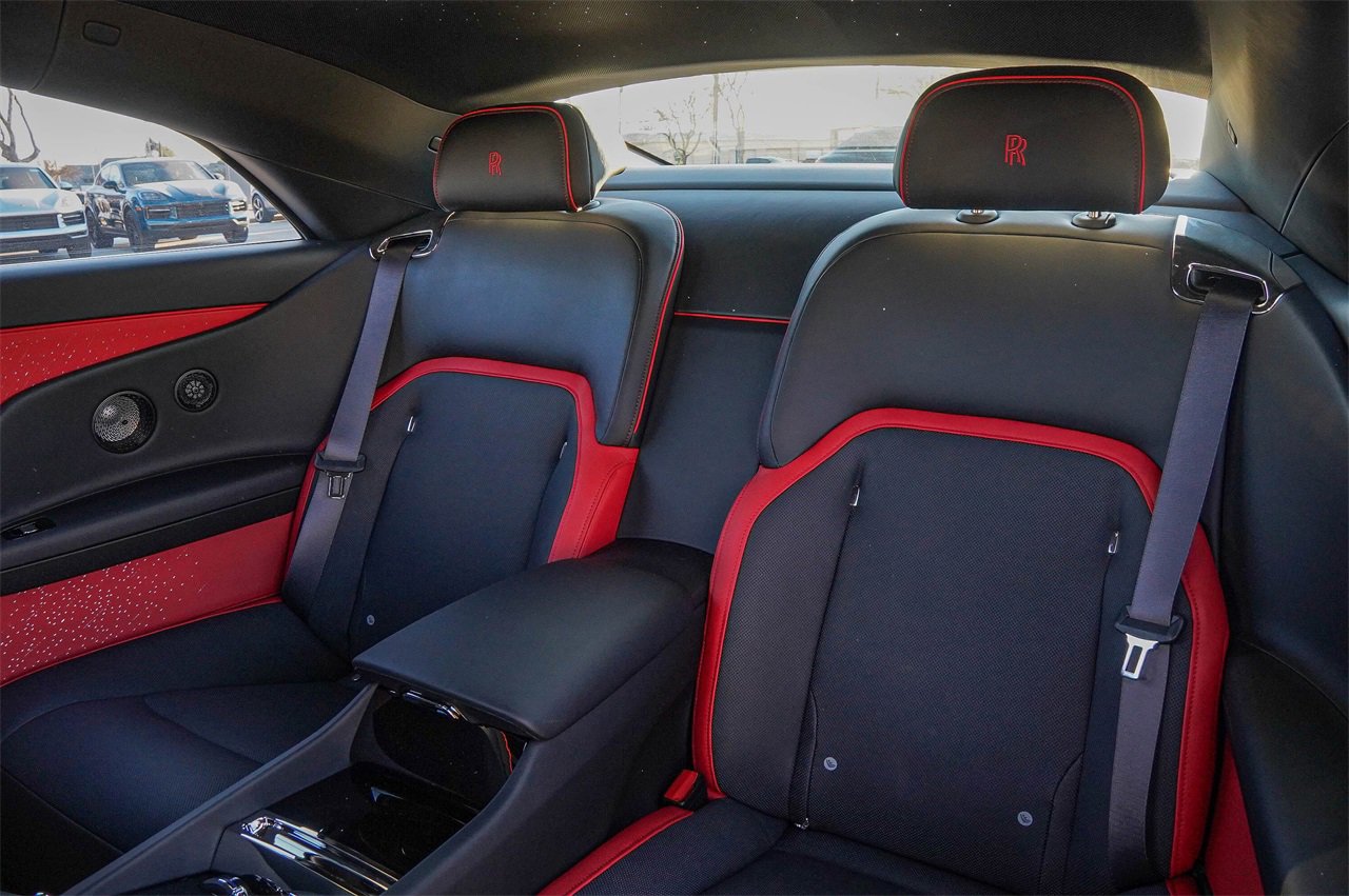 New 2026 Rolls-Royce Spectre Base image 39