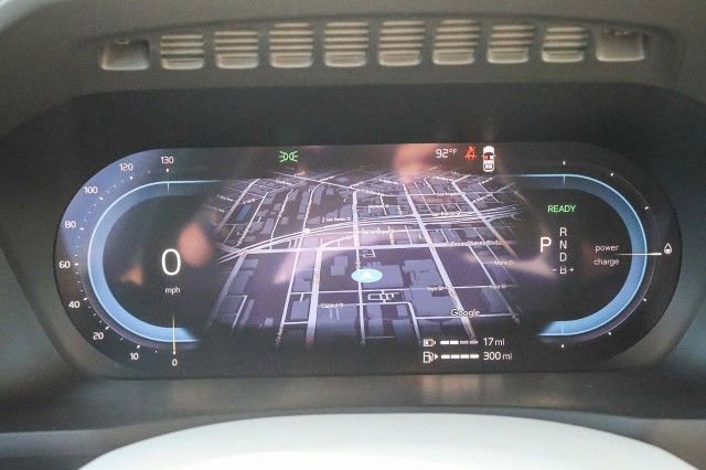 Used 2024 Volvo XC90 T8 Plus w/ Protection Package Premier image 23