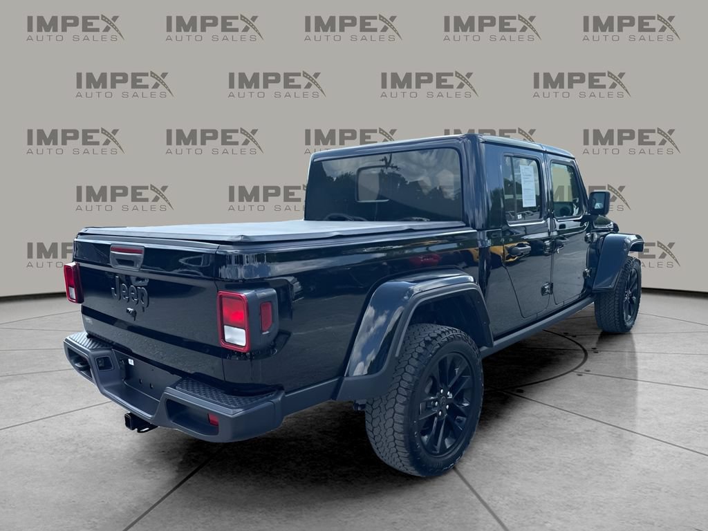 Used 2024 Jeep Gladiator Sport AWD/4WD image 3