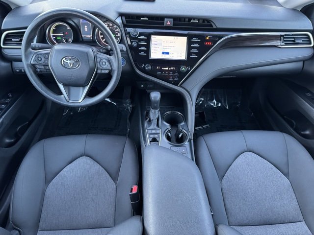 Certified 2018 Toyota Camry LE image 11